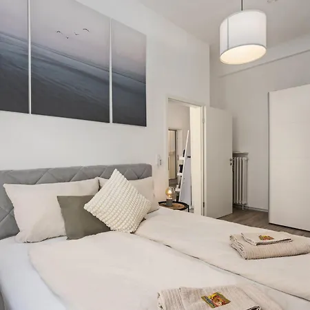 Blassdoerfer - Traumhafte Altbauwohnung Mit Self-checkin Und 93 Qm2 Appartamento Bad Kissingen