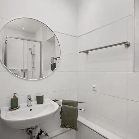 Blassdoerfer - Traumhafte Altbauwohnung Mit Self-checkin Und 93 Qm2 Bad Kissingen