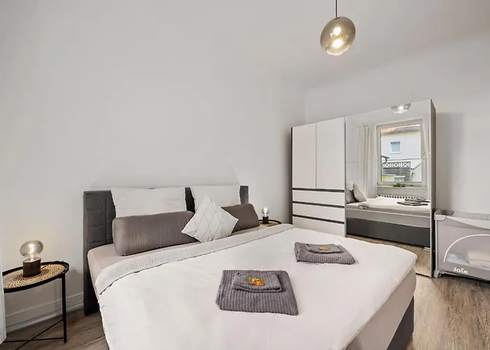Blassdoerfer - Traumhafte Altbauwohnung Mit Self-checkin Und 93 Qm2 Daire *