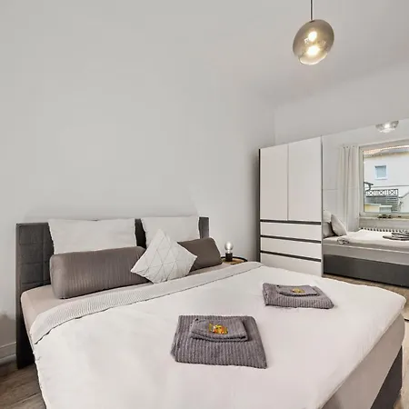 Blaßdörfer - Traumhafte Altbauwohnung Mit Self-checkin Und 93 Qm2 Apartment *
