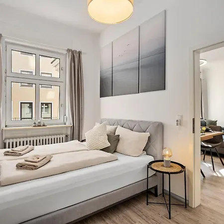 Blaßdörfer - Traumhafte Altbauwohnung Mit Self-checkin Und 93 Qm2 *