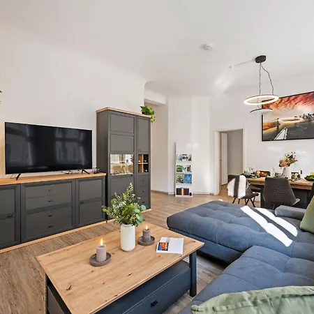 Apartment Blassdoerfer - Traumhafte Altbauwohnung Mit Self-checkin Und 93 Qm2